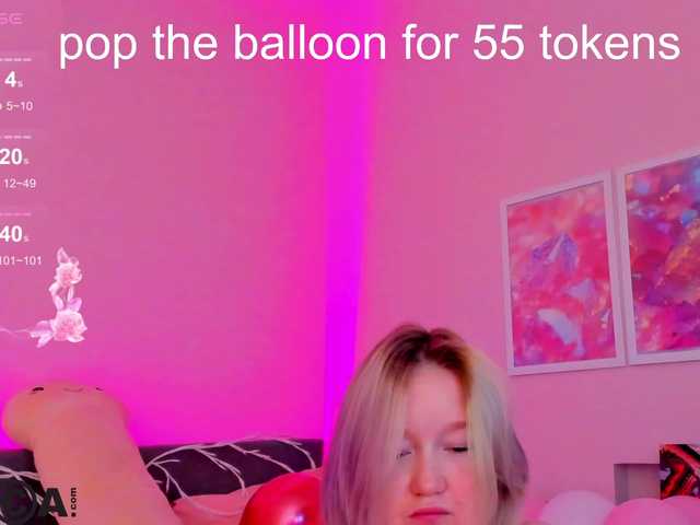  Sara-Moor chat room
