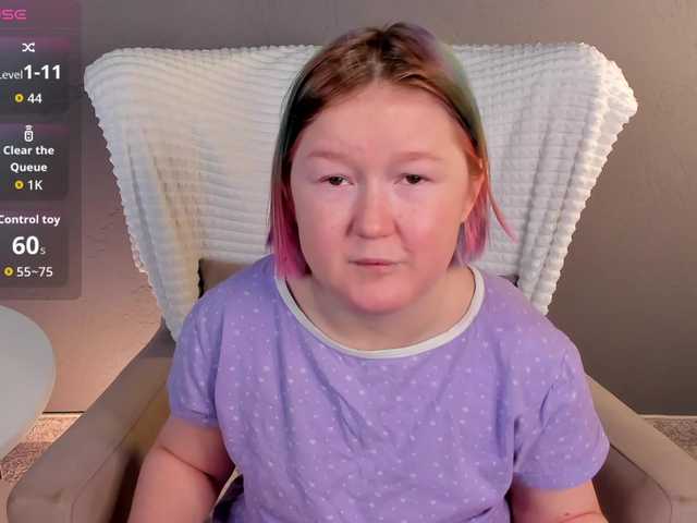 Sara-Moor's BongaCams show and profile