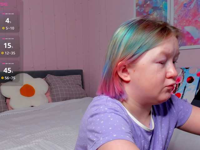 Sara-Moor's BongaCams show and profile