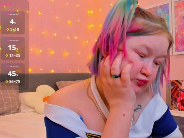 Sara-Moor's BongaCams show and profile