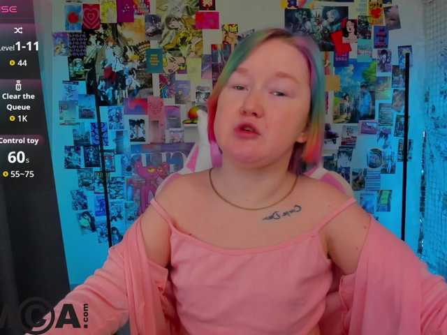 Sara-Moor's BongaCams show and profile