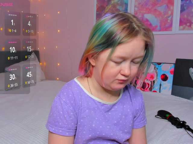 Sara-Moor's BongaCams show and profile