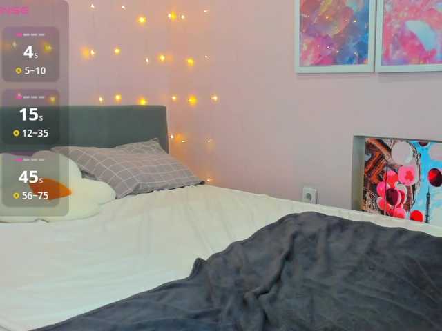 Sara-Moor's BongaCams show and profile