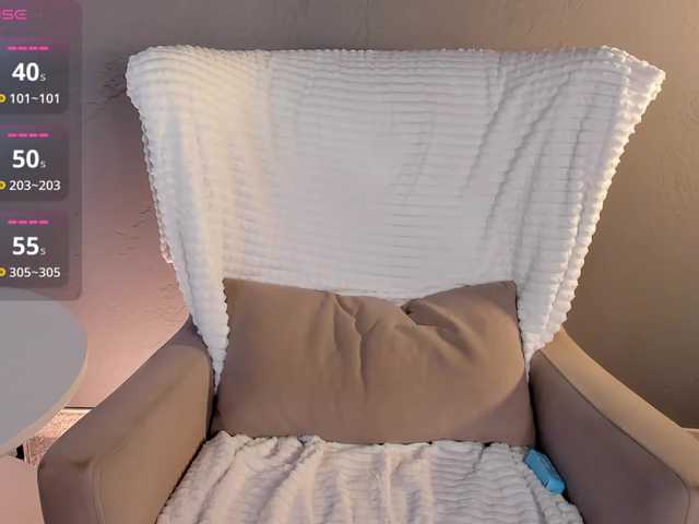 Sara-Moor's BongaCams show and profile