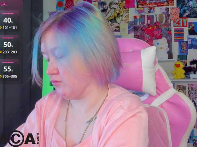 Sara-Moor's BongaCams show and profile