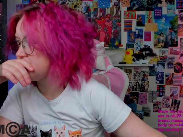 dirty chat room Sara-Moor