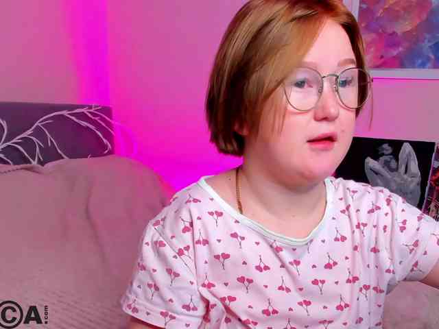 Sara-Moor Live Webcam on BongaCams