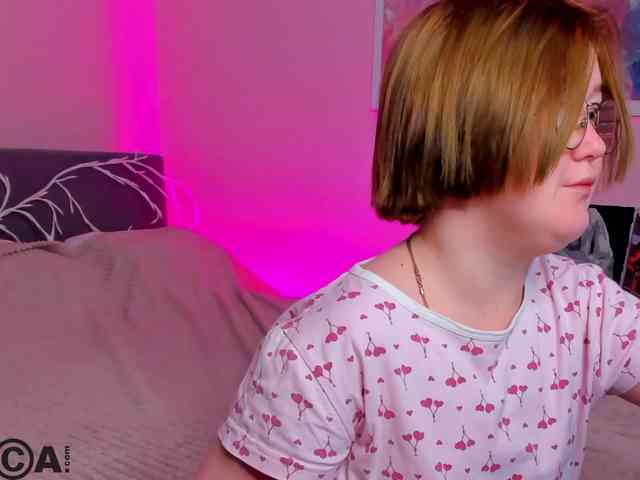 Sara-Moor Live Webcam on BongaCams