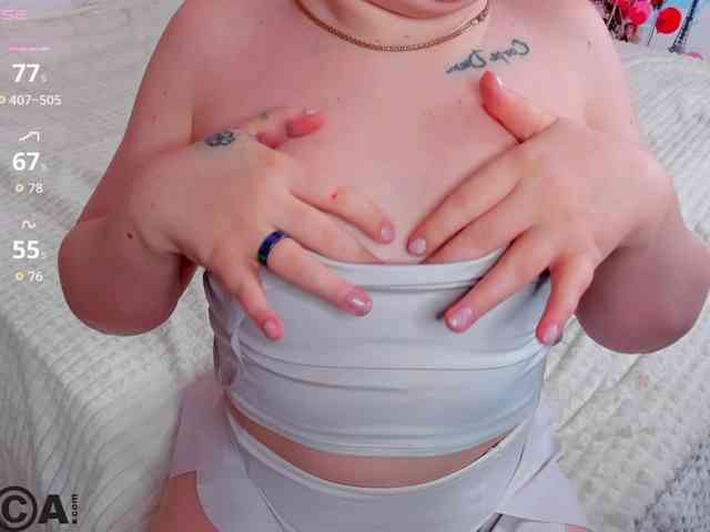 Sara-Moor Live Webcam on {site_name}