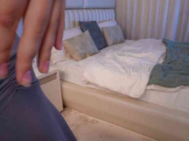 Little-Lola07 webcam