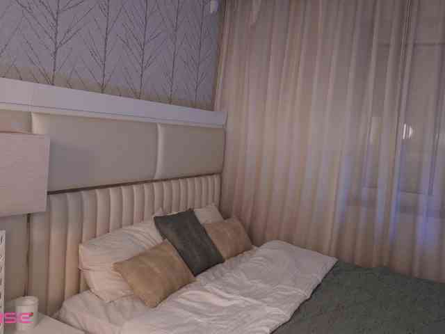Little-Lola07 webcam