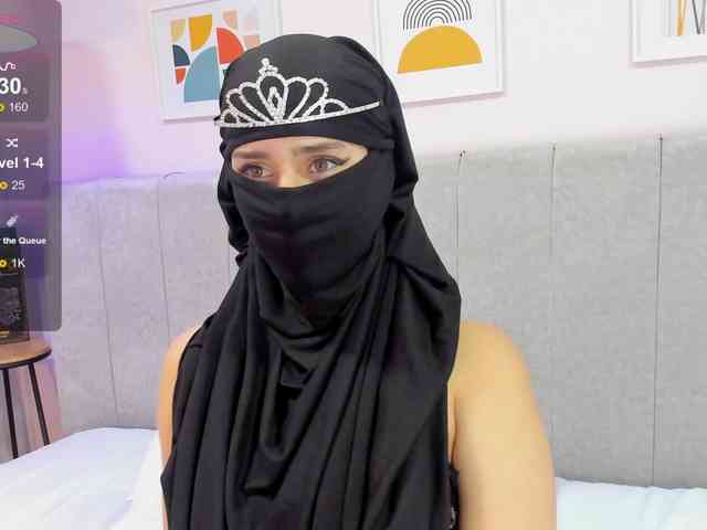 online nude web cam Rawiya