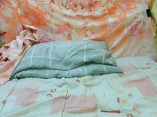 Preview of yummyflirttits69