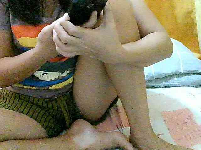 Yummyflirttits69 webcam