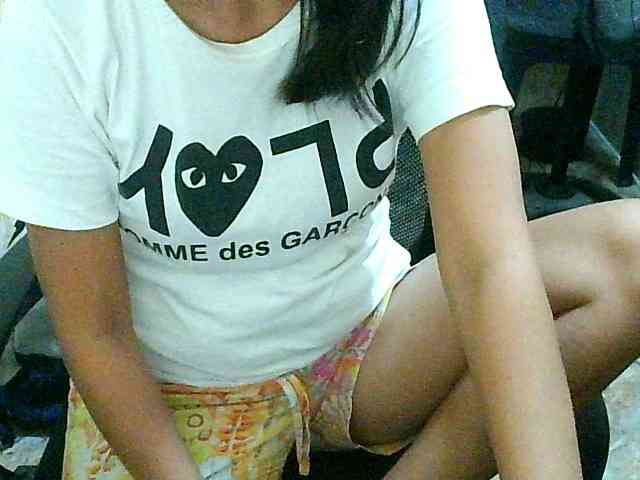 Yummyflirttits69 webcam