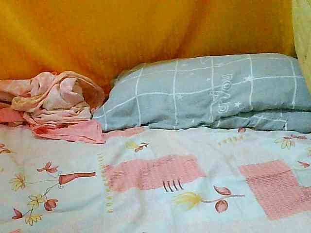 Yummyflirttits69 webcam