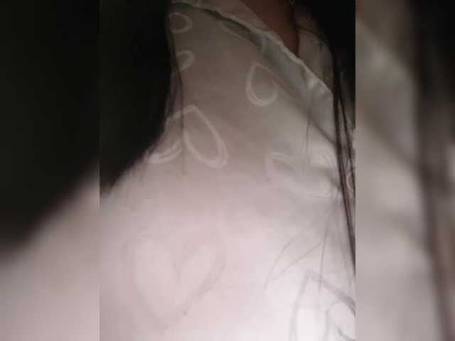 Amber-Lorinda's BongaCams show and profile