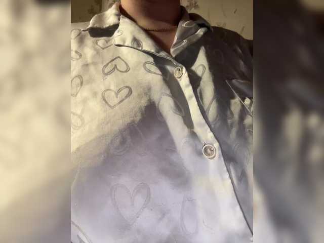 Amber-Lorinda's BongaCams show and profile