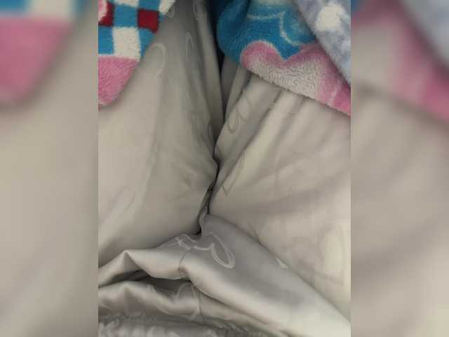 Amber-Lorinda's BongaCams show and profile