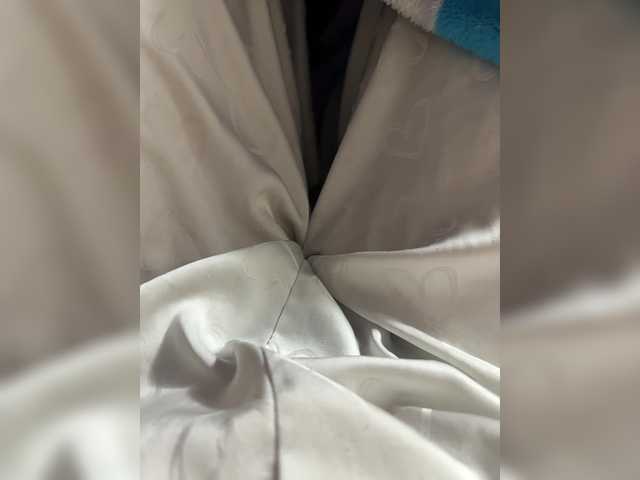 Amber-Lorinda's BongaCams show and profile