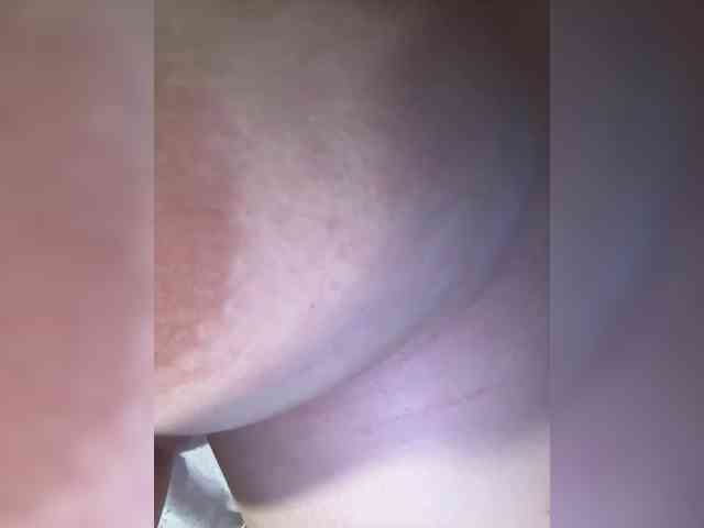 Amber-Lorinda webcam