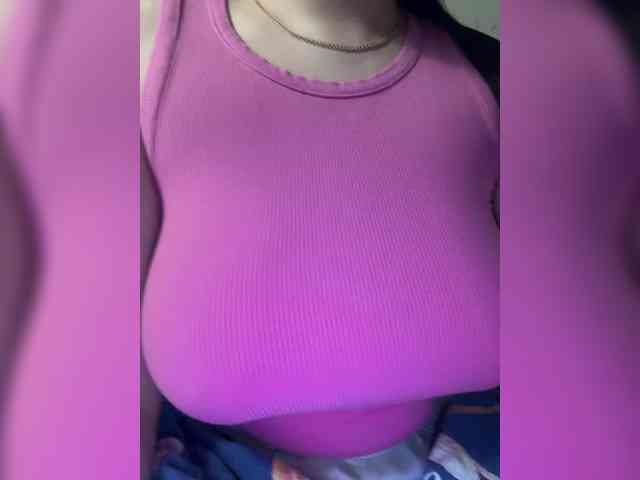 Amber-Lorinda webcam