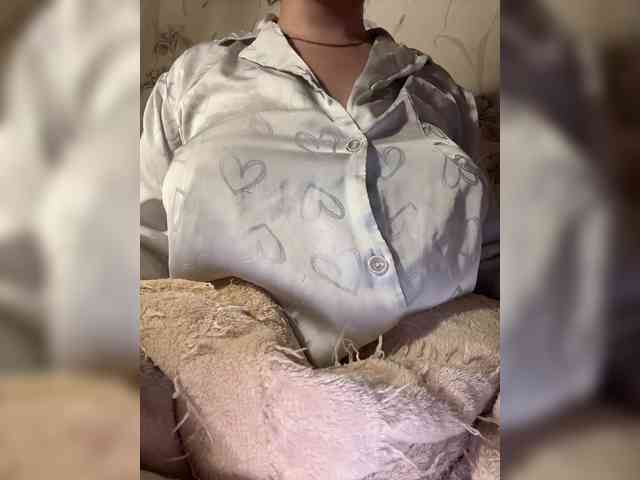 Amber-Lorinda webcam