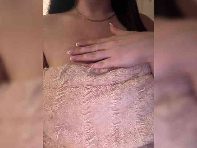 Amber-Lorinda webcam