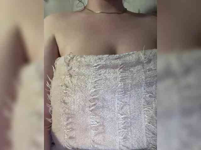 Amber-Lorinda webcam