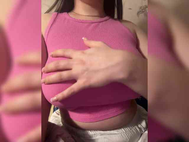 Amber-Lorinda webcam