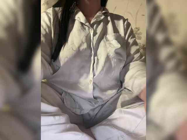 Amber-Lorinda webcam