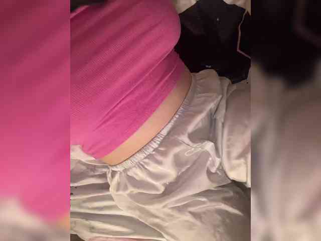 Amber-Lorinda webcam