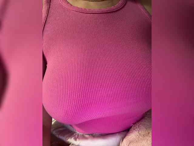 Amber-Lorinda webcam