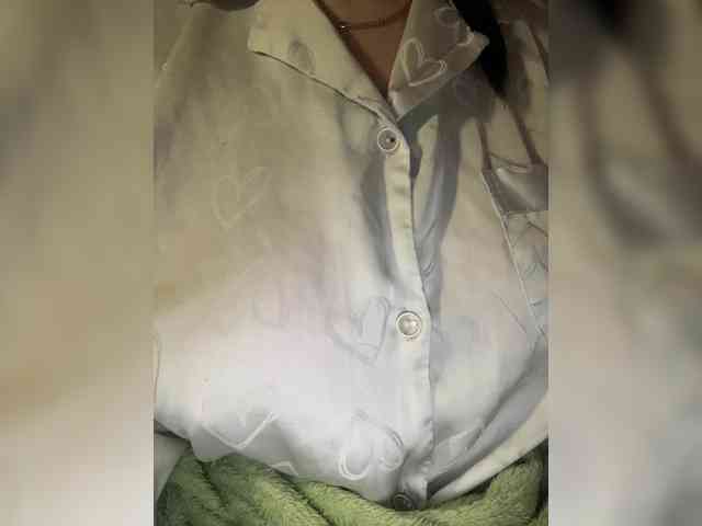 Amber-Lorinda webcam