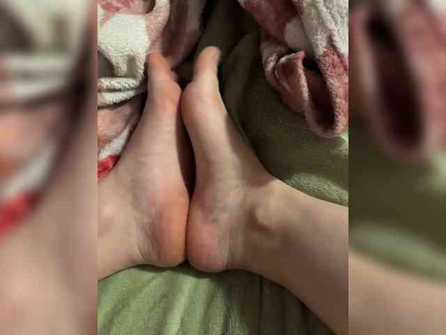 Amber-Lorinda webcam