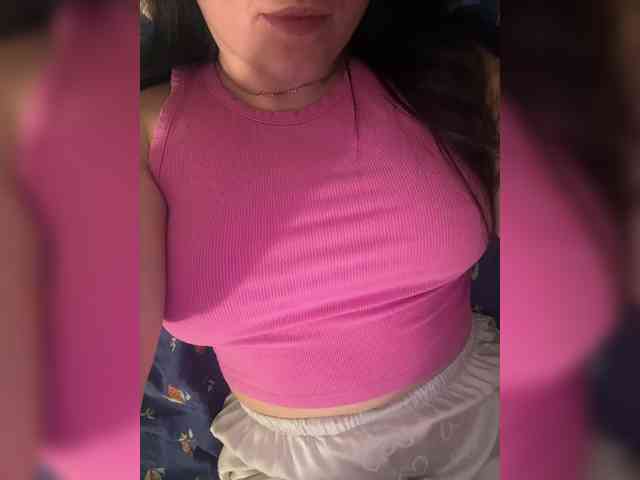 Amber-Lorinda webcam