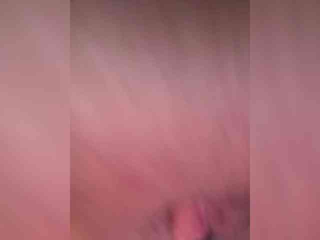 Amber-Lorinda webcam