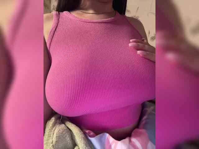 Amber-Lorinda webcam