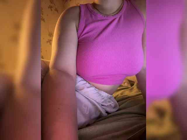 Amber-Lorinda webcam