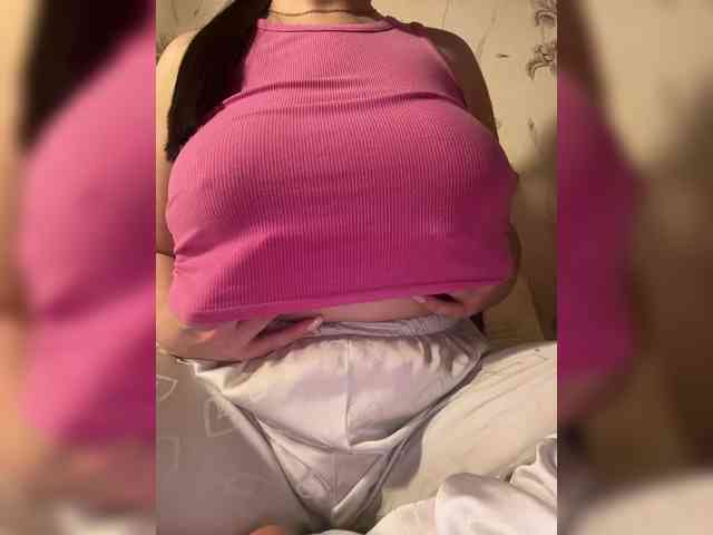 Amber-Lorinda webcam