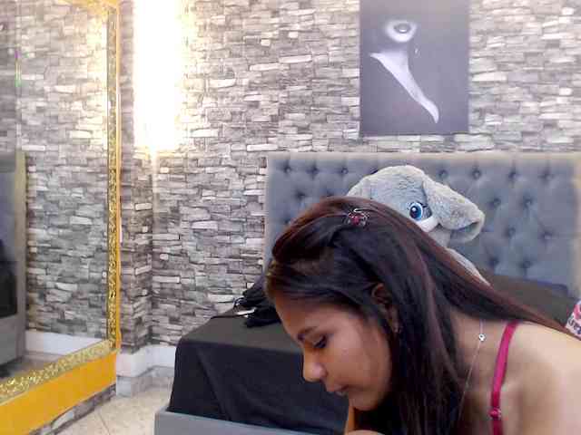 maidy-19 webcam