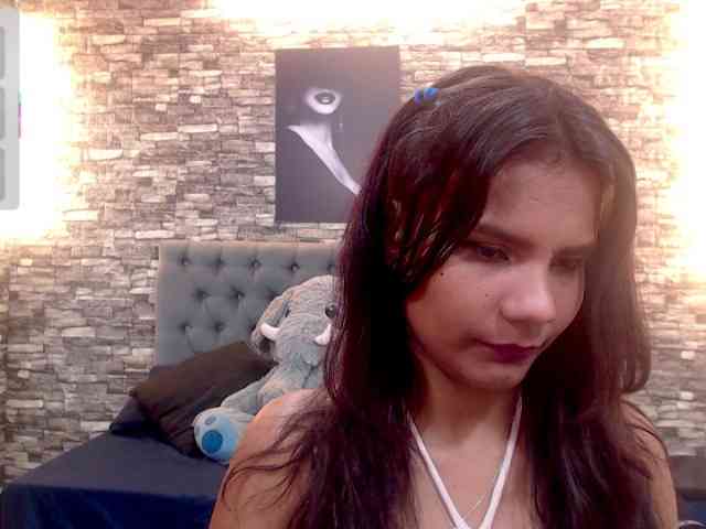 maidy-19 webcam