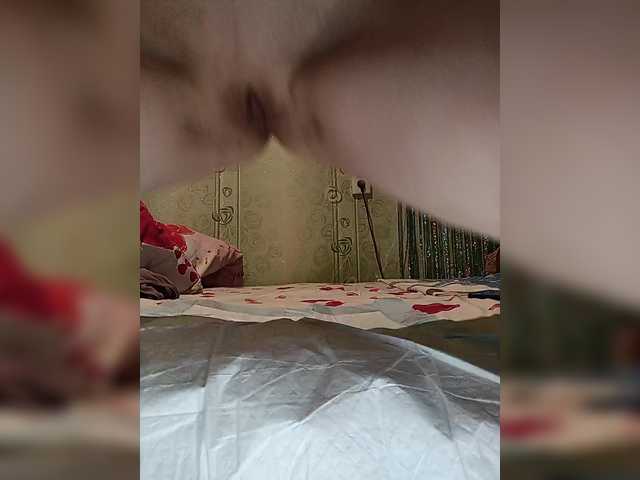 ZaraSss's BongaCams show and profile