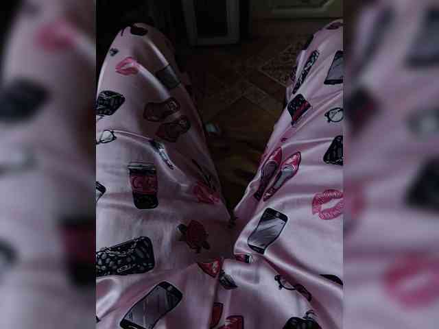 ZaraSss webcam