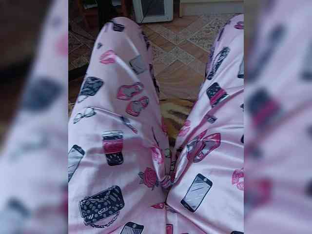 ZaraSss Live Webcam on BongaCams