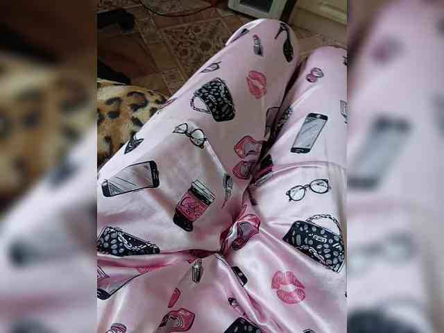 ZaraSss webcam