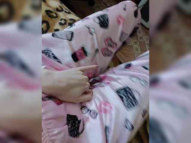 ZaraSss webcam