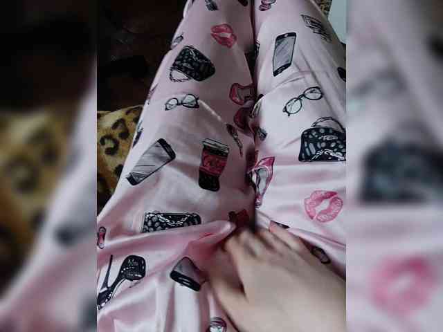 ZaraSss webcam