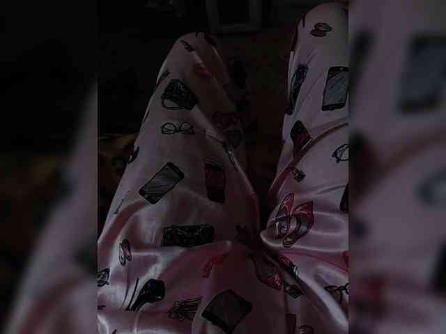 ZaraSss webcam