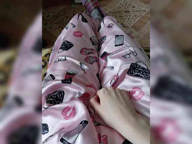 ZaraSss webcam